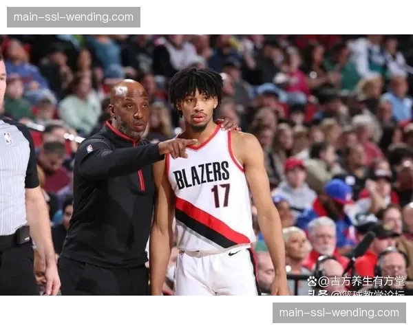 前NBA球员因涉嫌违规赌球遭联盟调查，官方声明将严肃处理