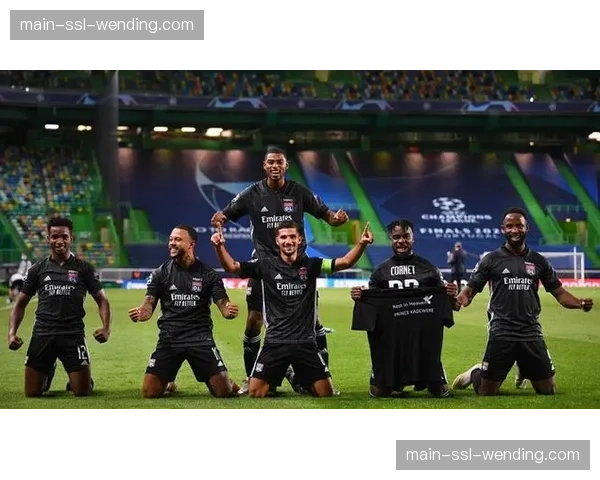 法甲积分榜更新：巴黎夺冠，马赛、里昂分列二三位